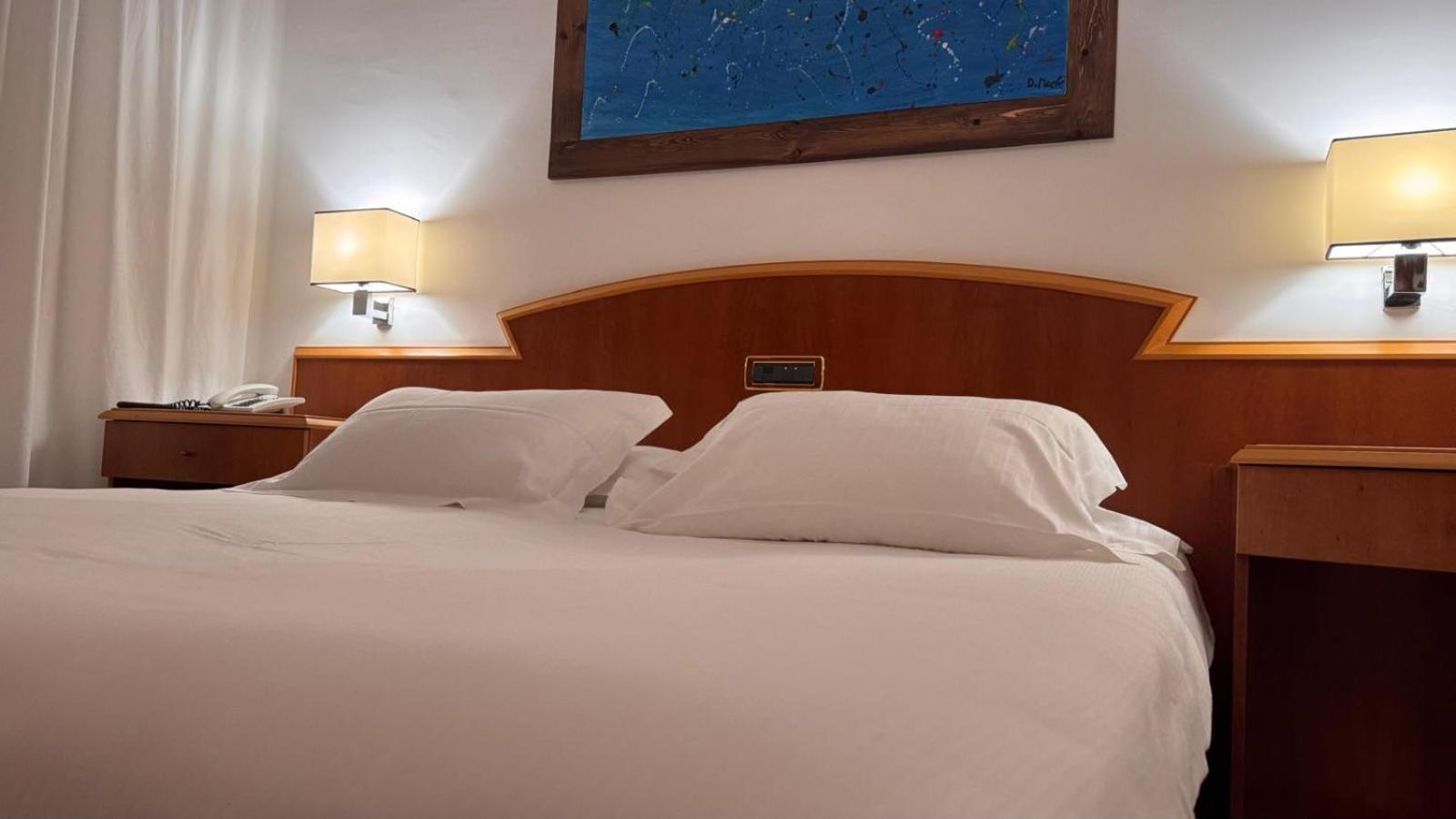 Sunshine Club Hotel Centro Benessere Рикади Екстериор снимка