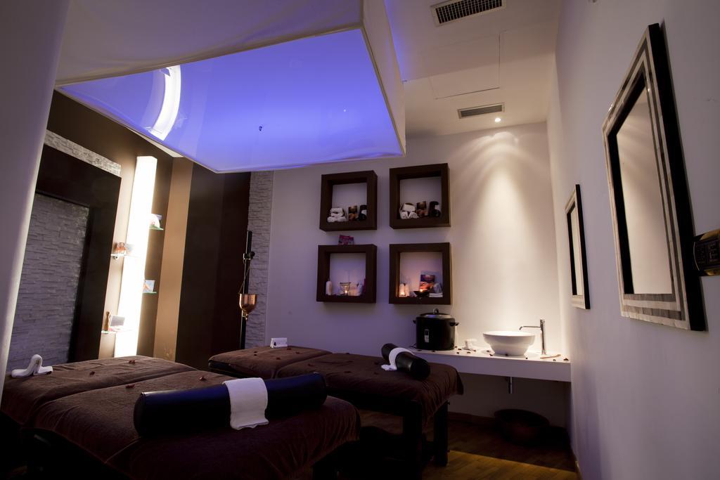 Sunshine Club Hotel Centro Benessere Рикади Екстериор снимка